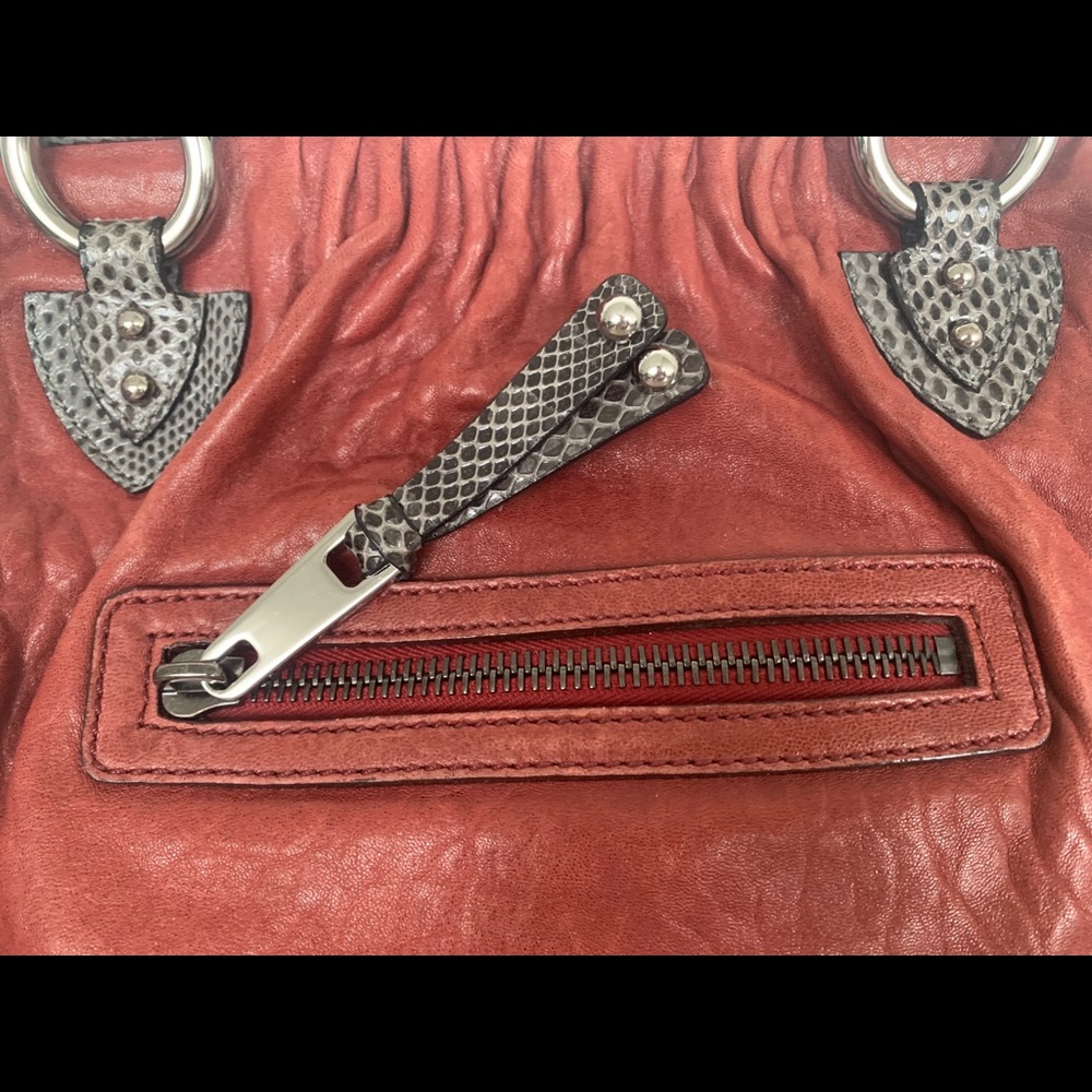 Handbag